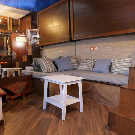 公寓 La Punta Dell'iceberg 泰尔米尼洛